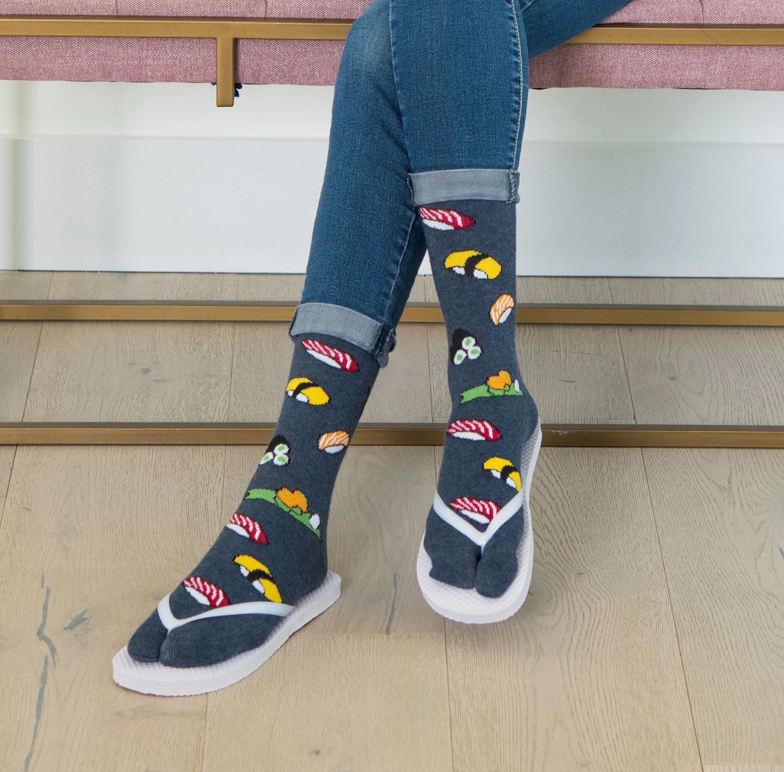 1 Pair - V-Toe Flip Flop Tabi Socks - Sushi Socks by V-Toe Socks, Inc