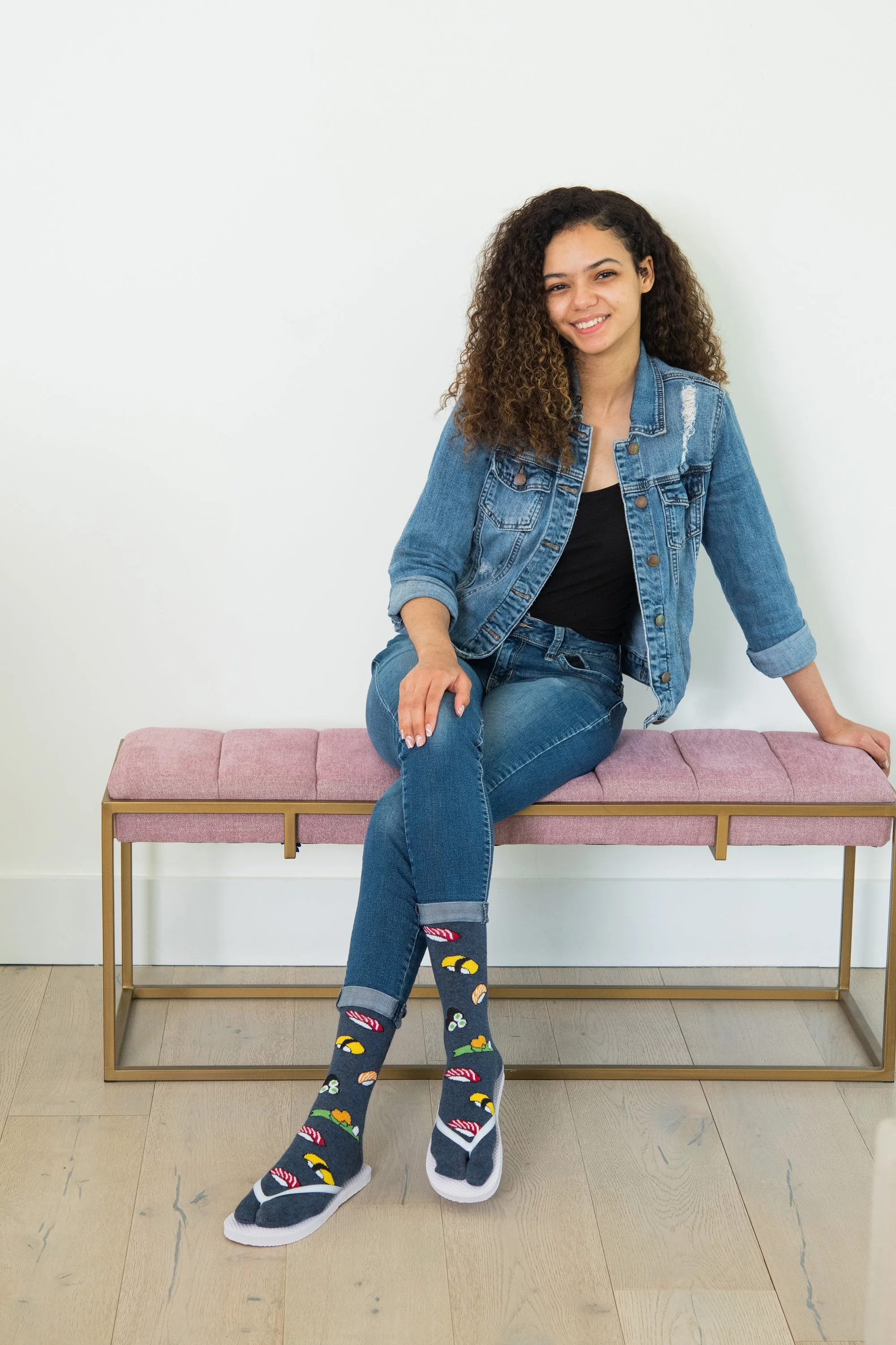 1 Pair - V-Toe Flip Flop Tabi Socks - Sushi Socks by V-Toe Socks, Inc