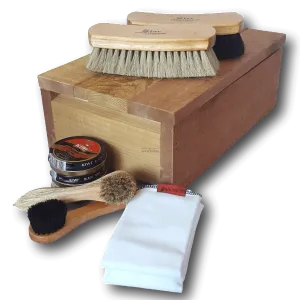 Cedar Fence Board Shoe Shine Kit