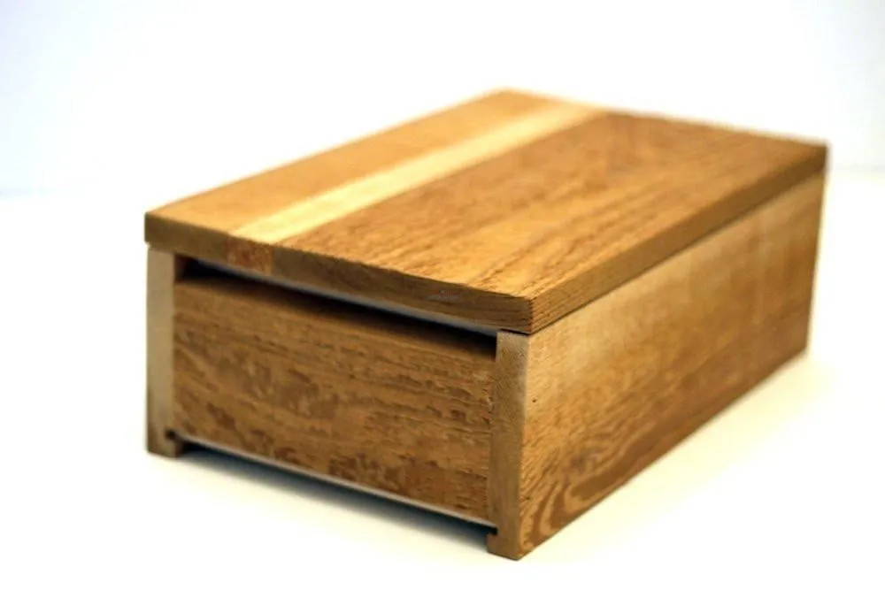 Cedar Fence Board Shoe Shine Kit