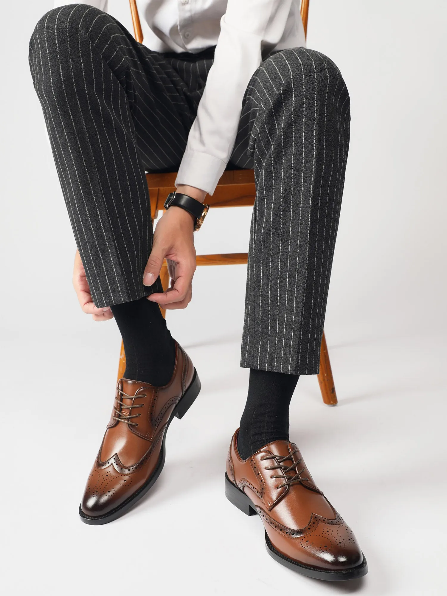 Classic Oxford Wingtip Lace Up Dress Shoes