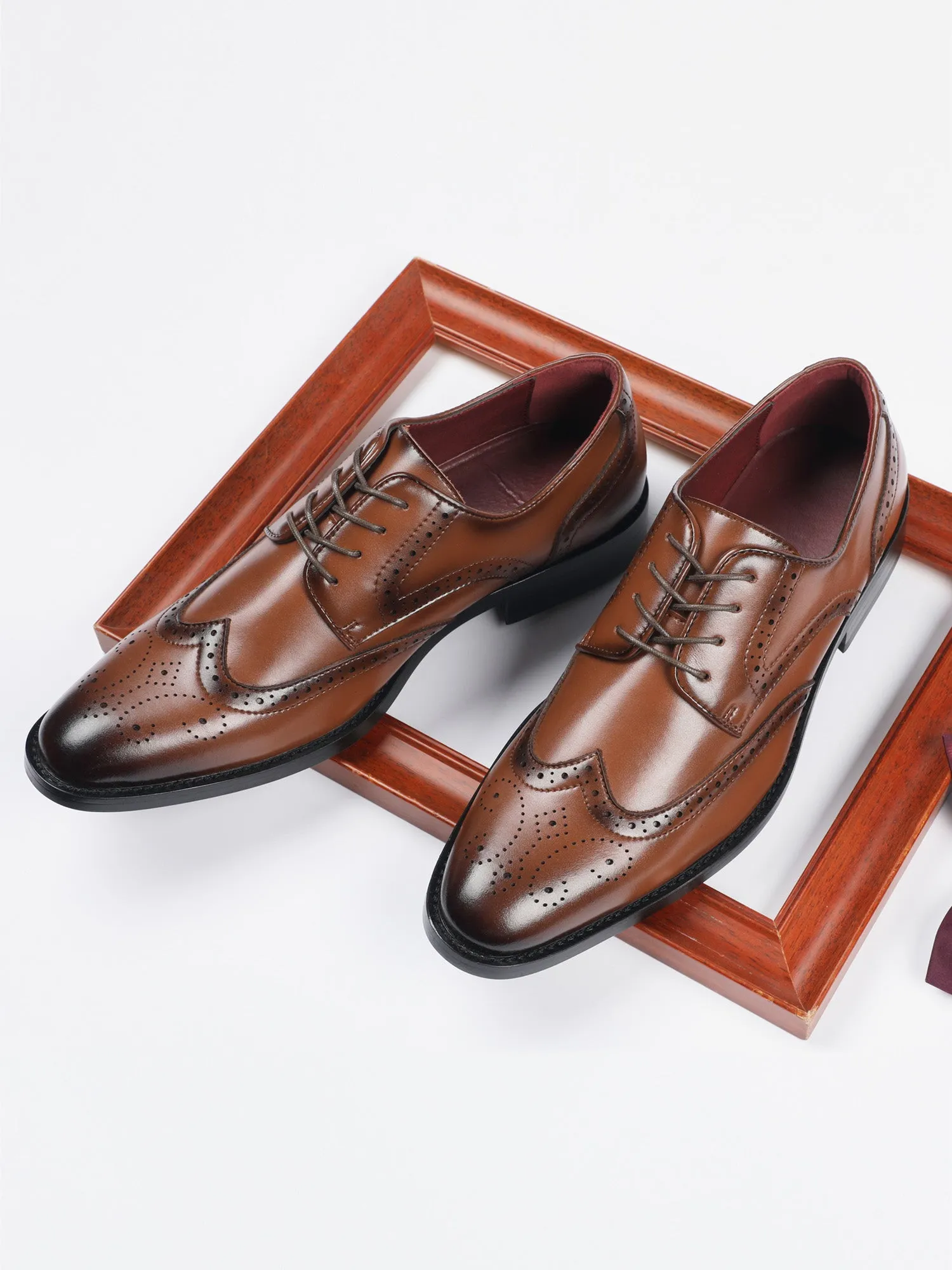 Classic Oxford Wingtip Lace Up Dress Shoes
