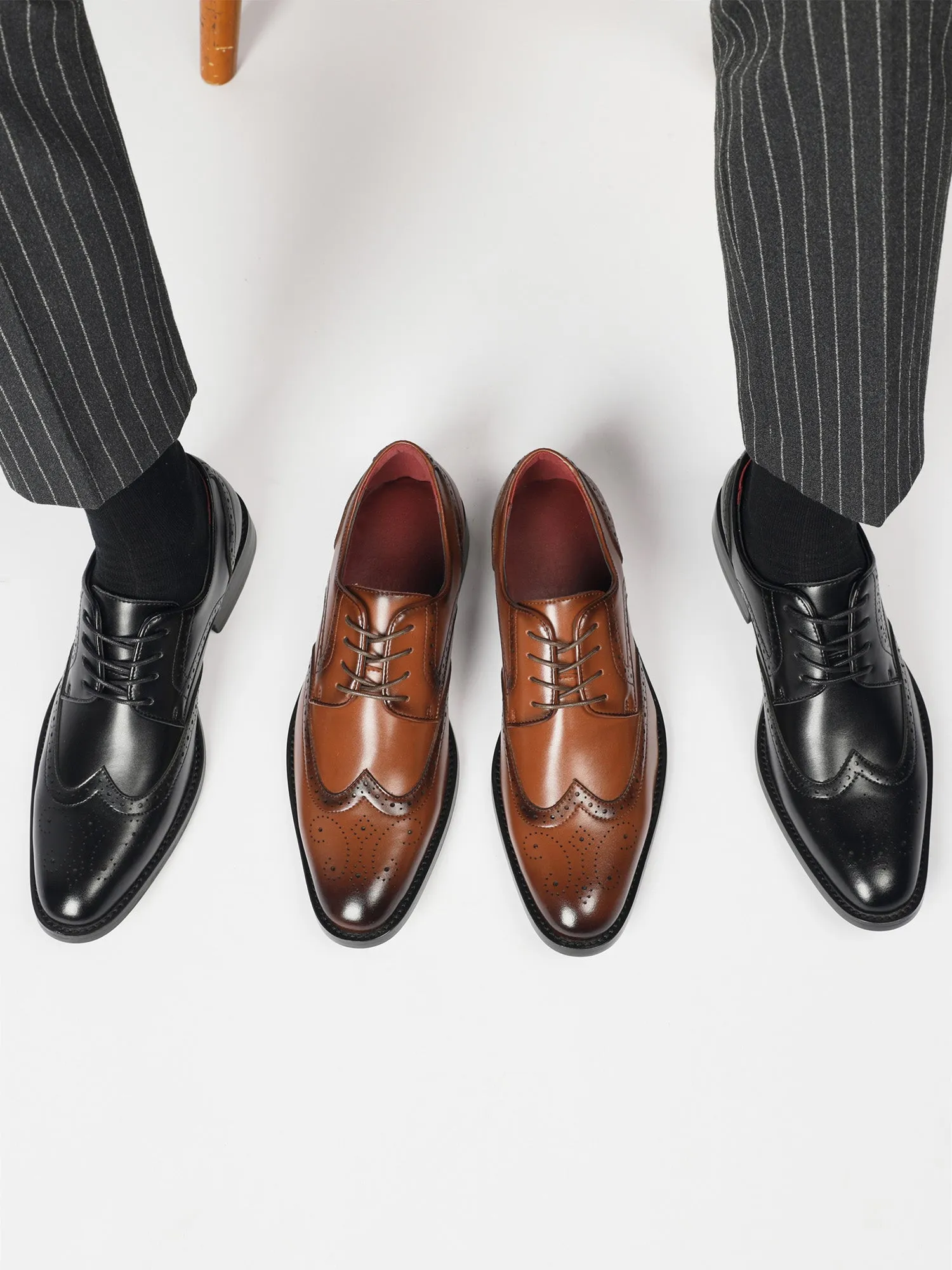 Classic Oxford Wingtip Lace Up Dress Shoes