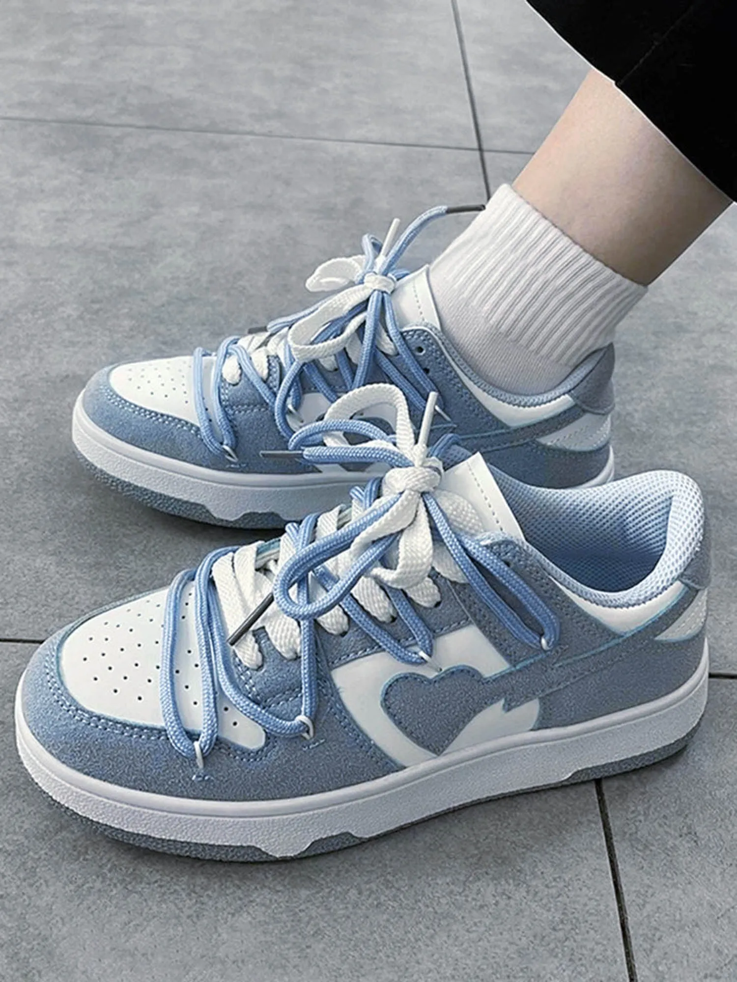 Kicksteria - Haze Blue Love Breathable Board Shoes
