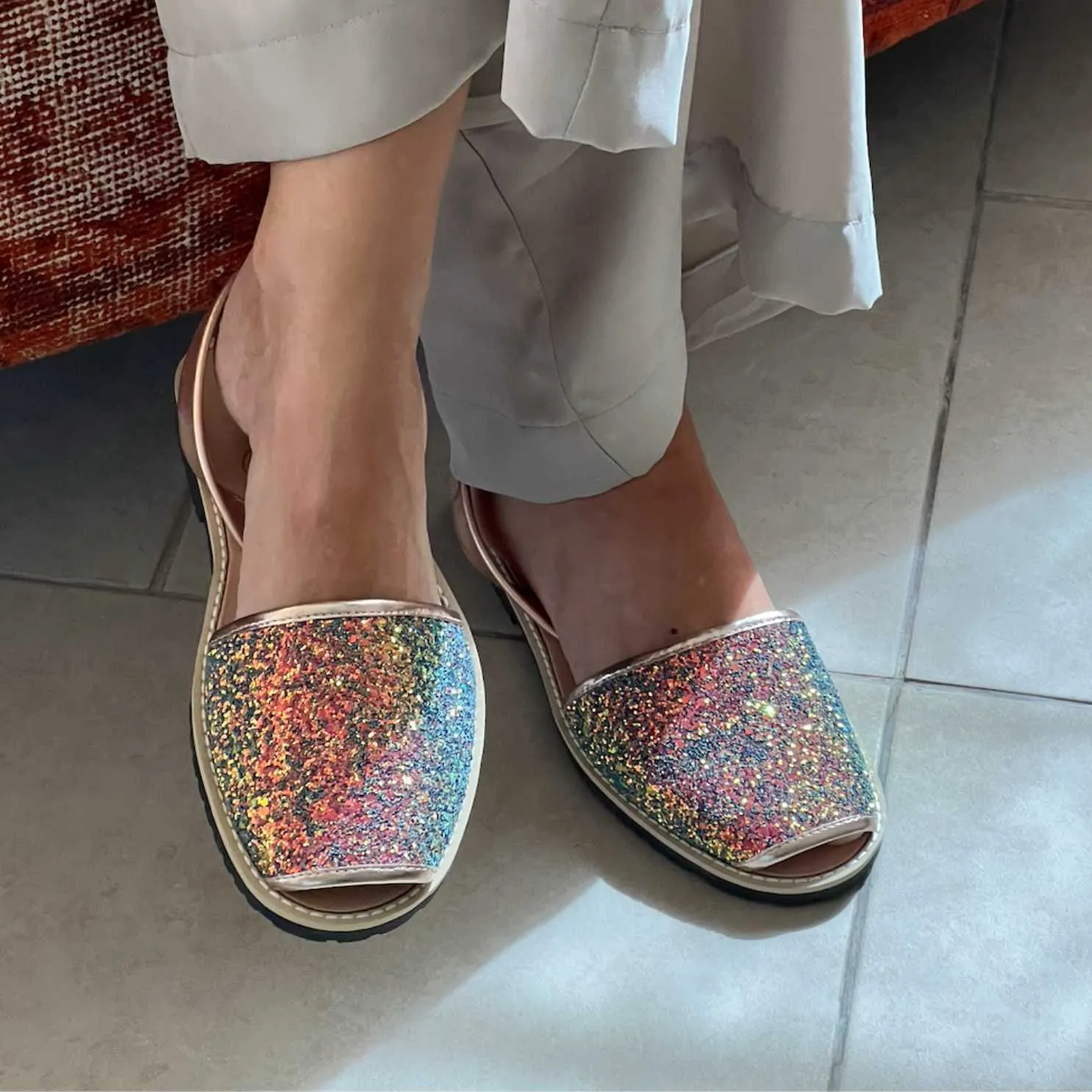 Shimmering Glitter Leather Sandals For Women - Madona - 1056R Strech