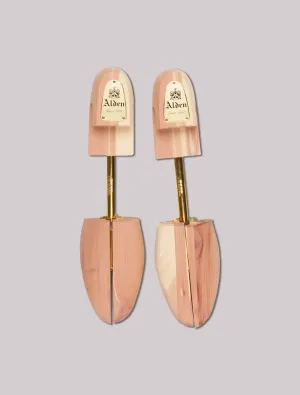 Shoe Tree Cedar